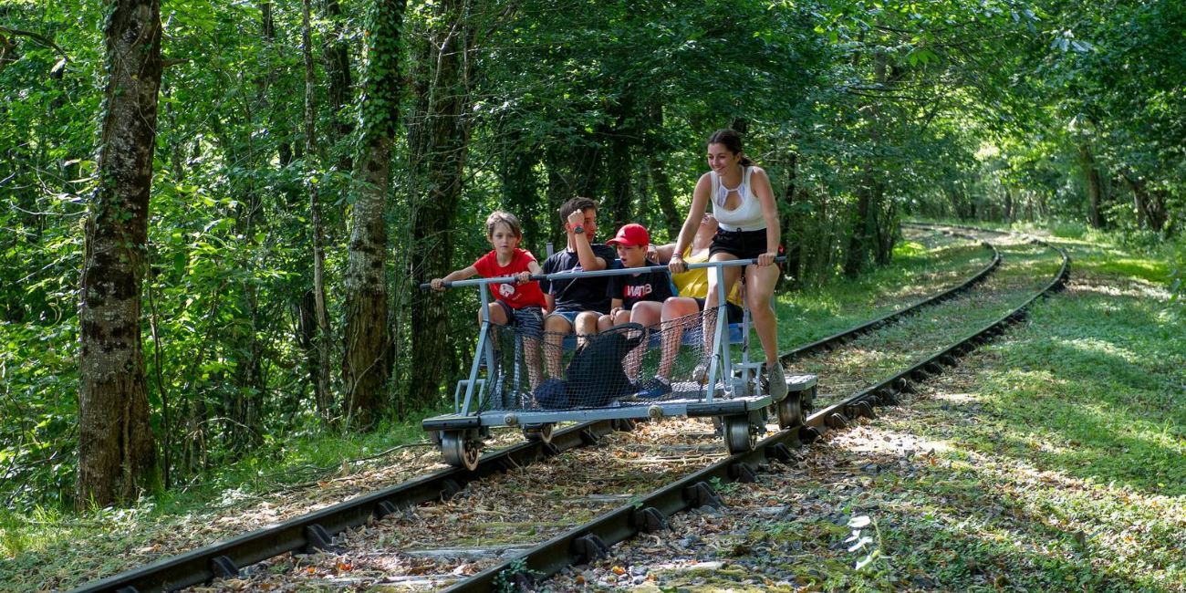 Pleins d'activités vacances pour les enfants à l'Espace Hermeline ! 