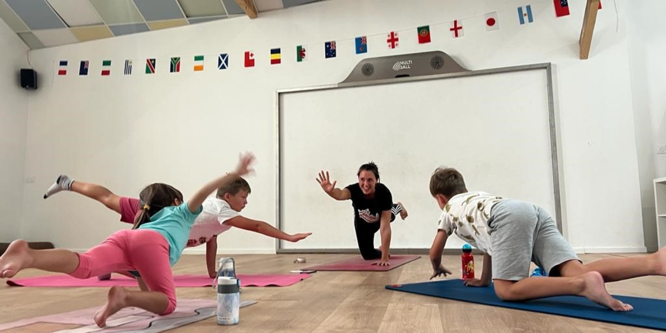 Yoga enfant spécial Halloween, au Peuplier à Limoges 