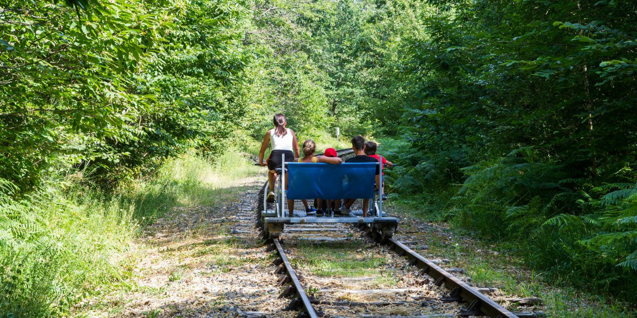 vélorail espace hermeline Vélorail gourmand à l'Espace Hermeline à Bussière-Galant