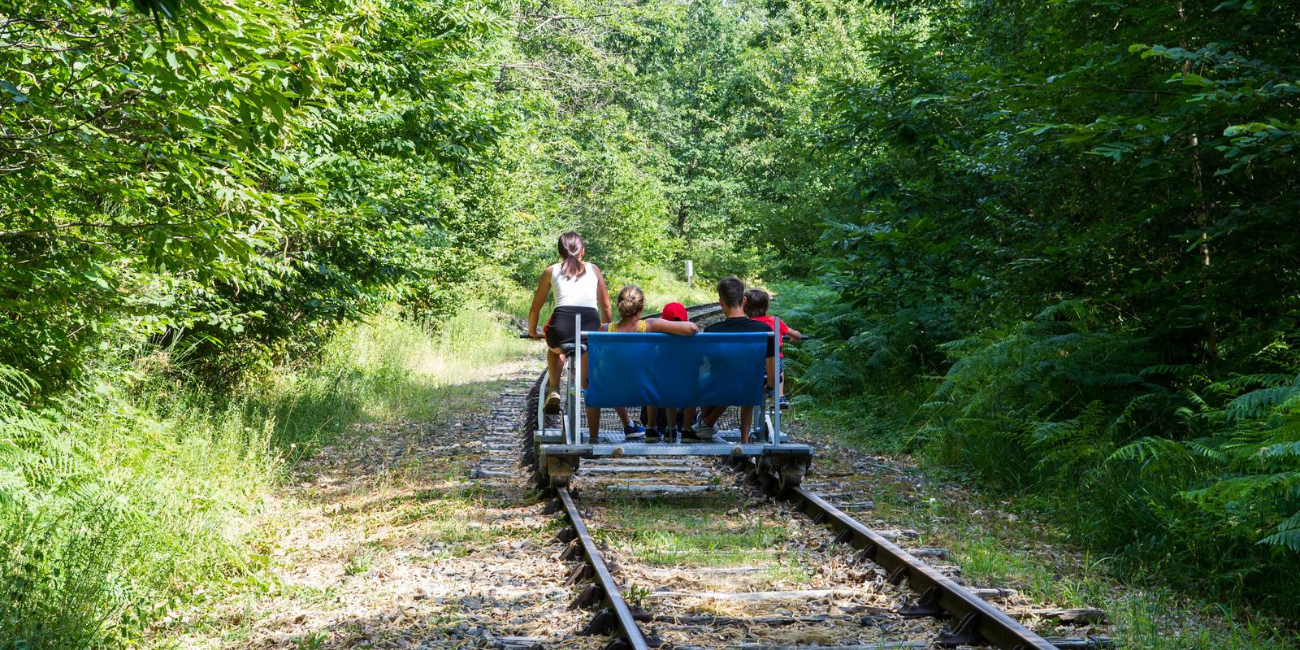 Vélorail gourmand à l'Espace Hermeline à Bussière-Galant 