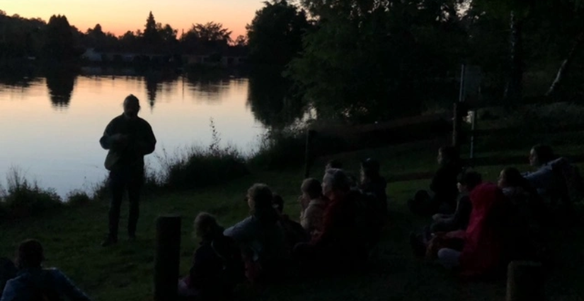 Balade nocturne dans la lande proche de l'Atelier Musée de la Terre à Saint-Hilaire-les-Places (87)