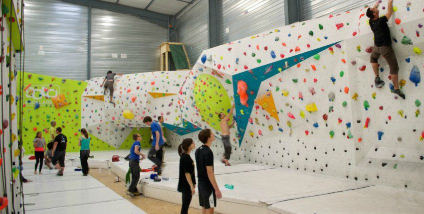 Climb Up Limoges, escalade indoor en famille